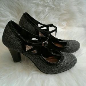 Dexflex Comfort Black Gray Mary Jane Heels