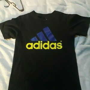 Adidas tee shirt