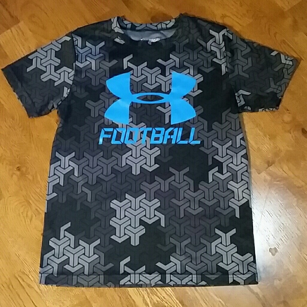 Under Armour Boys Shirt Size YMD