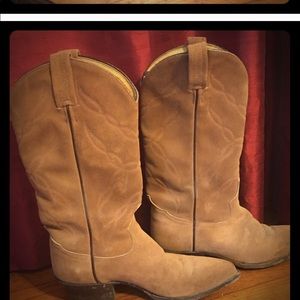 Tony lama tan suede boots. 7