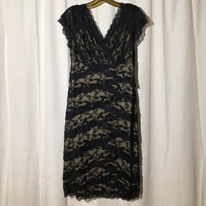 Caché Formal Dress