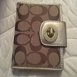 Coach wallet