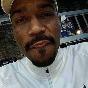 Meet your Posher, Cameron