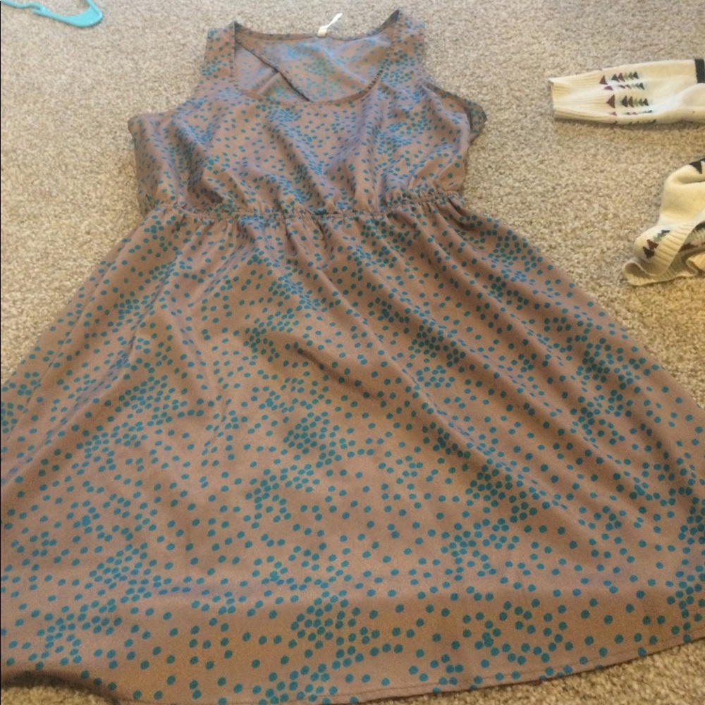 Cute summery dress with open back design