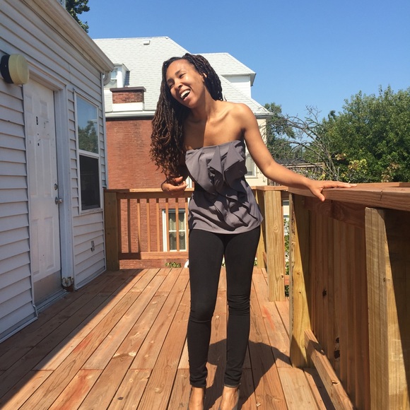 Forever 21 Gray Ruffle Front Tube Top - Picture 2 of 7