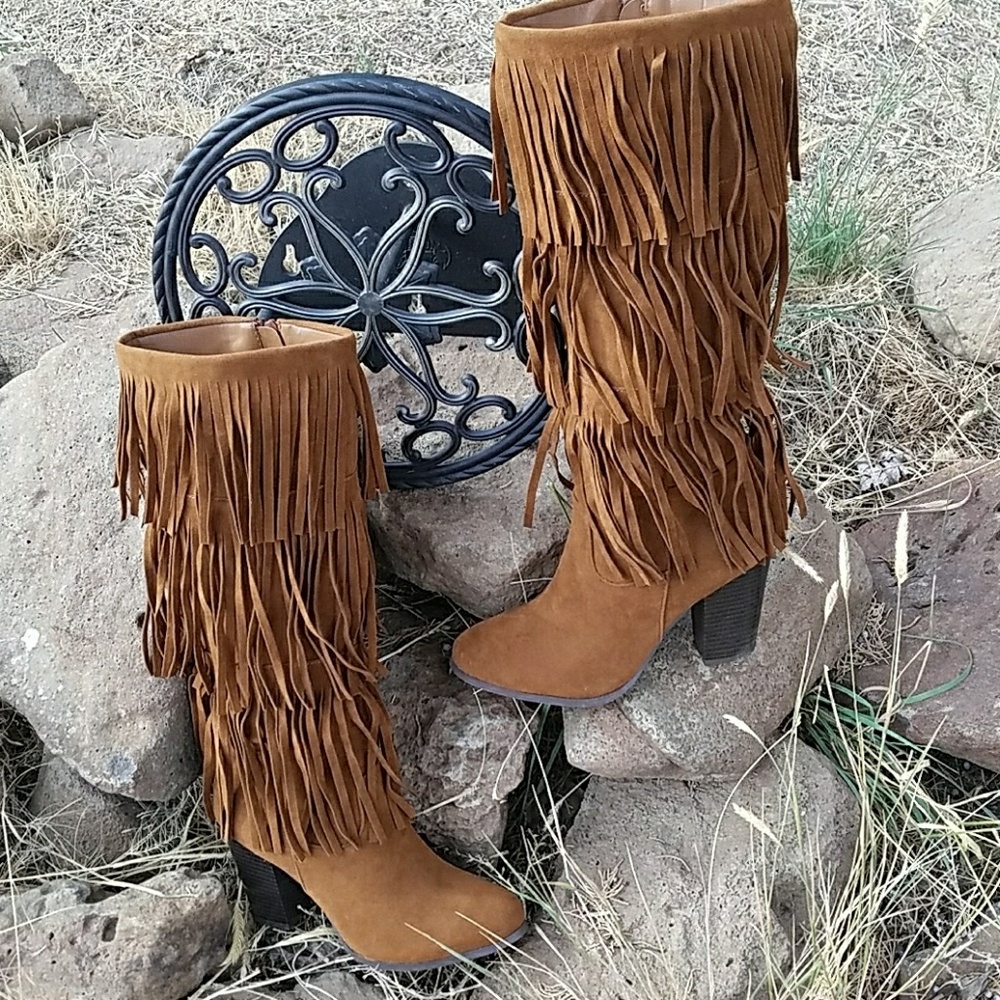 Last Size 6.5 ☕Rust Tan Fringe Vegan Suede Bt