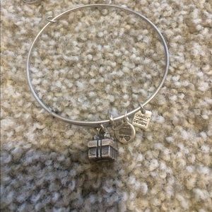 Gift box Alex and Ani