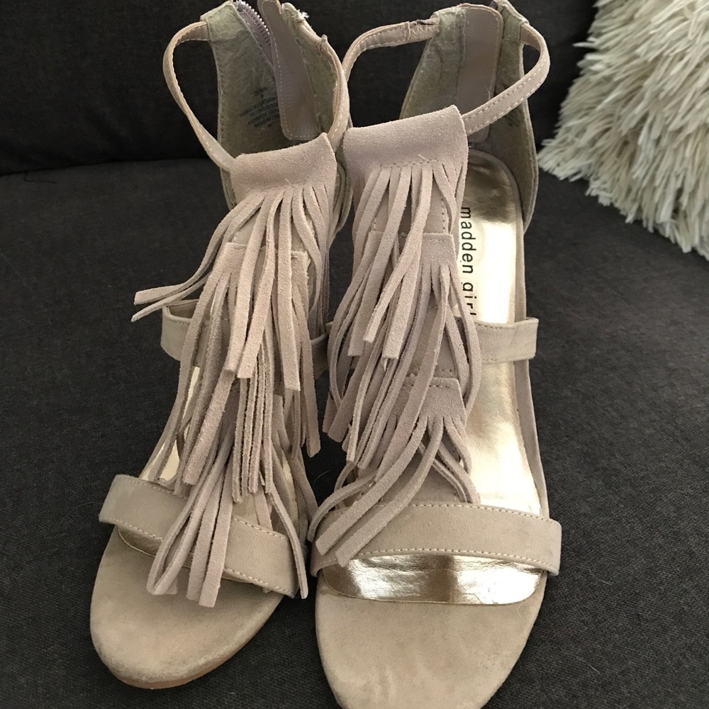 Madden Girl fringe heels 👠