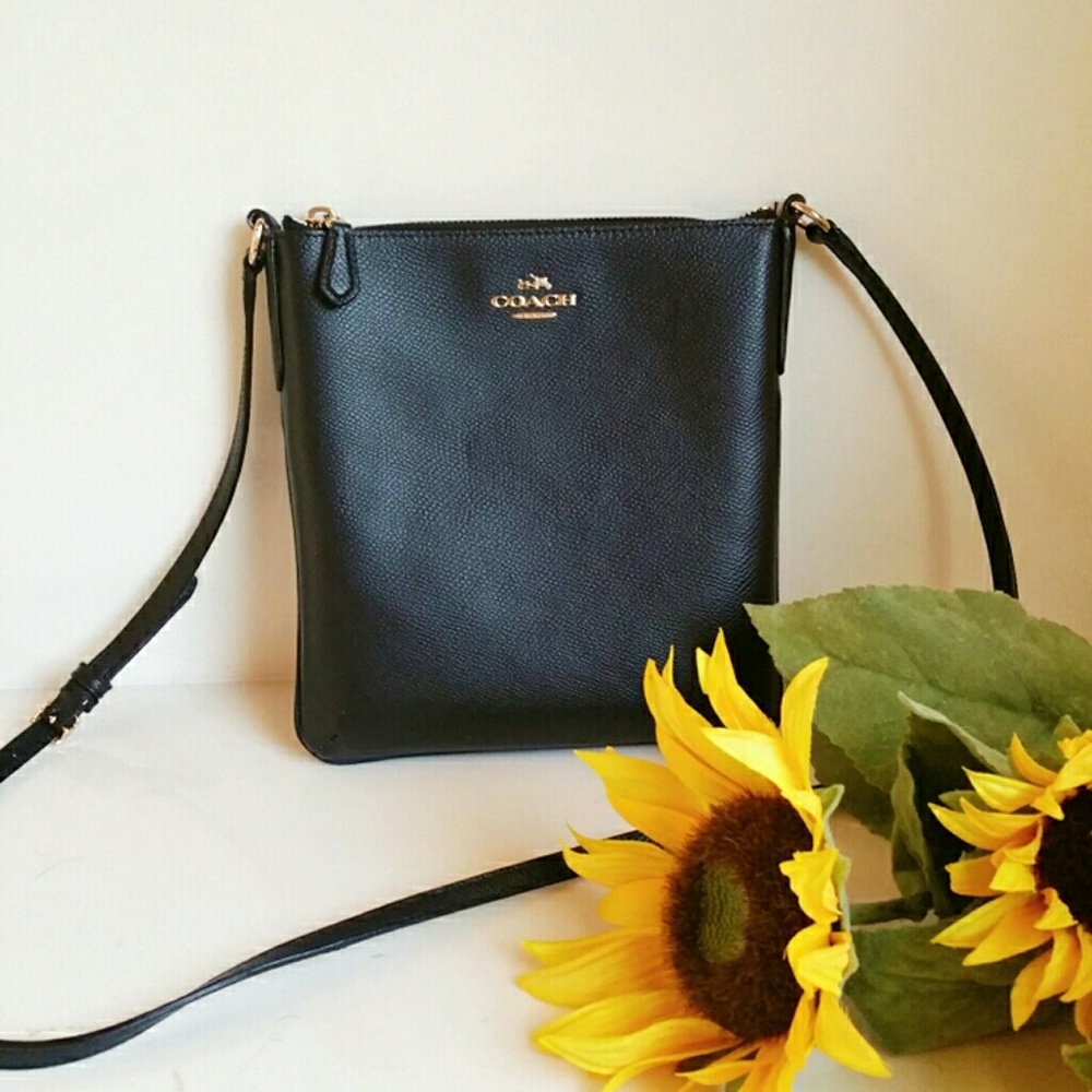 Coach leather North/South crossbody swingpack