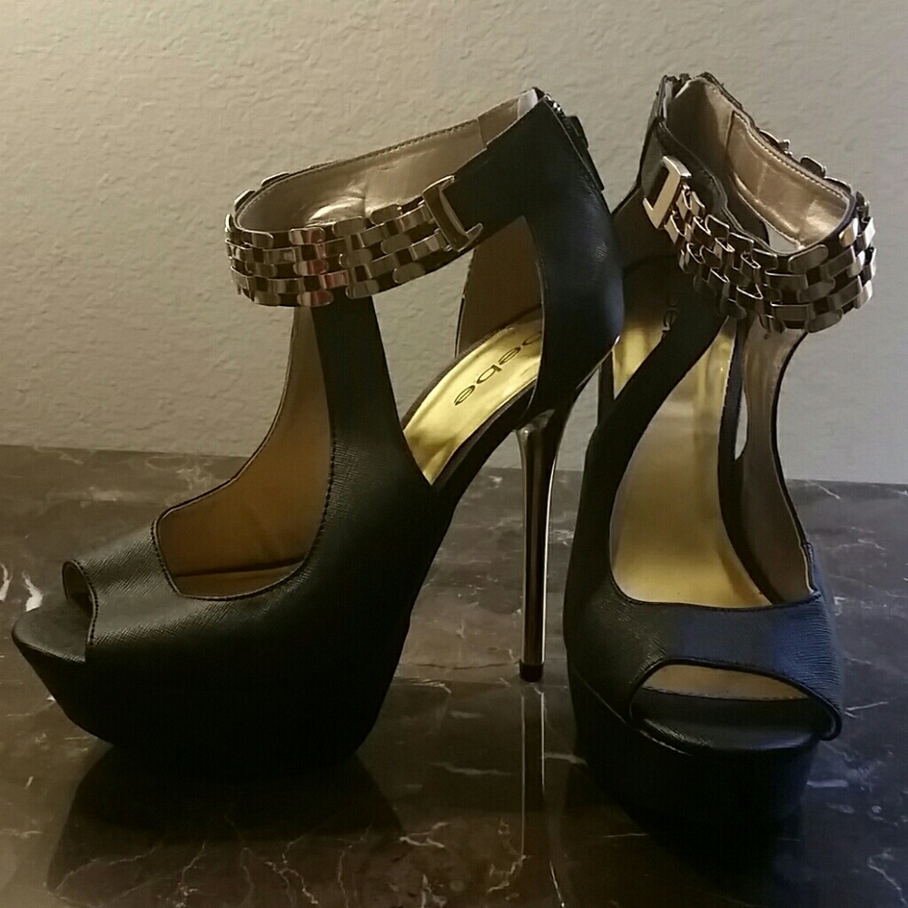 **Price Drop**bebe Chain Strap Heels