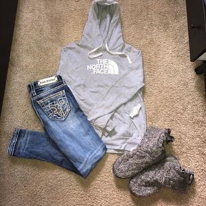 North Face sweat shirt