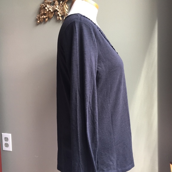 ⭐️HOST PICK⭐️Faded Glory Embellished Neck Top Larg - Picture 3 of 5