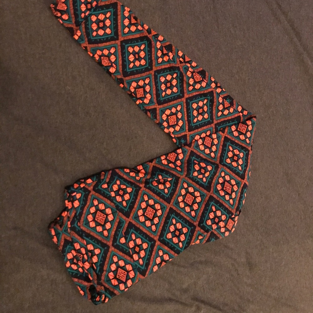 Lularoe TC leggings NWOT