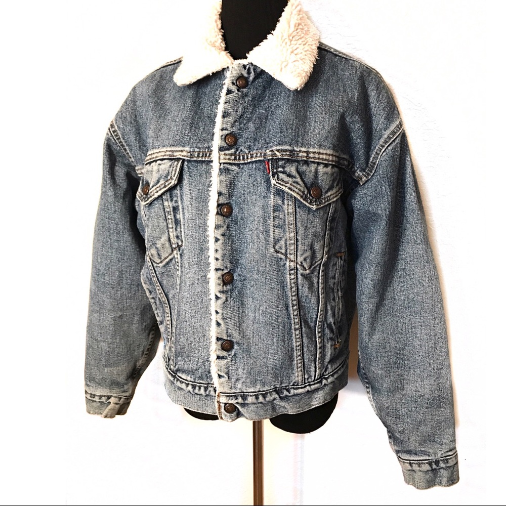 Vintage Levis Shearling Lined Denim jacket
