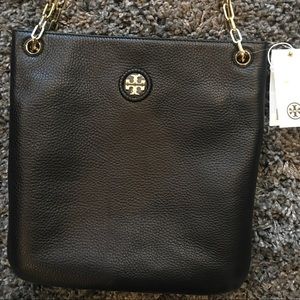 Convertible cross body 🤣