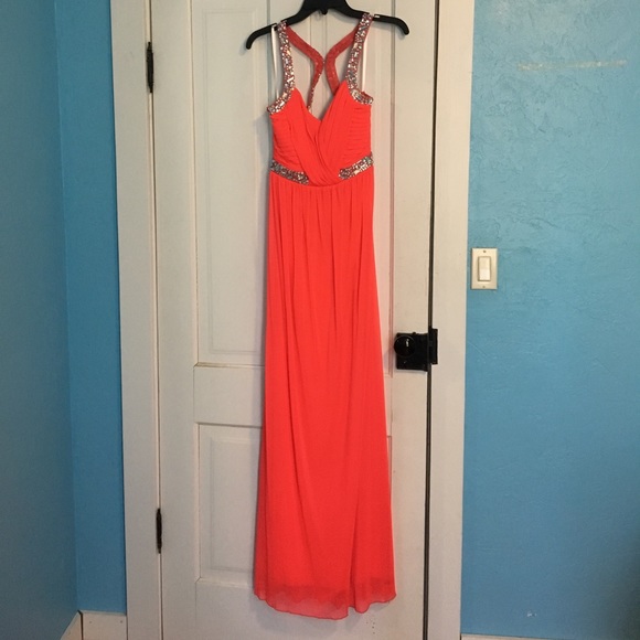 Bright salmon Prom dress! - Picture 1 of 3