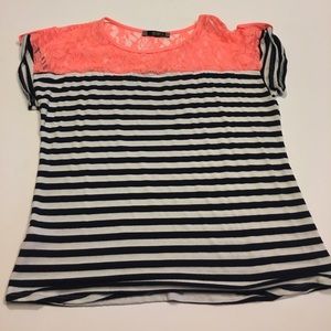 {Maternity shirt} size XL