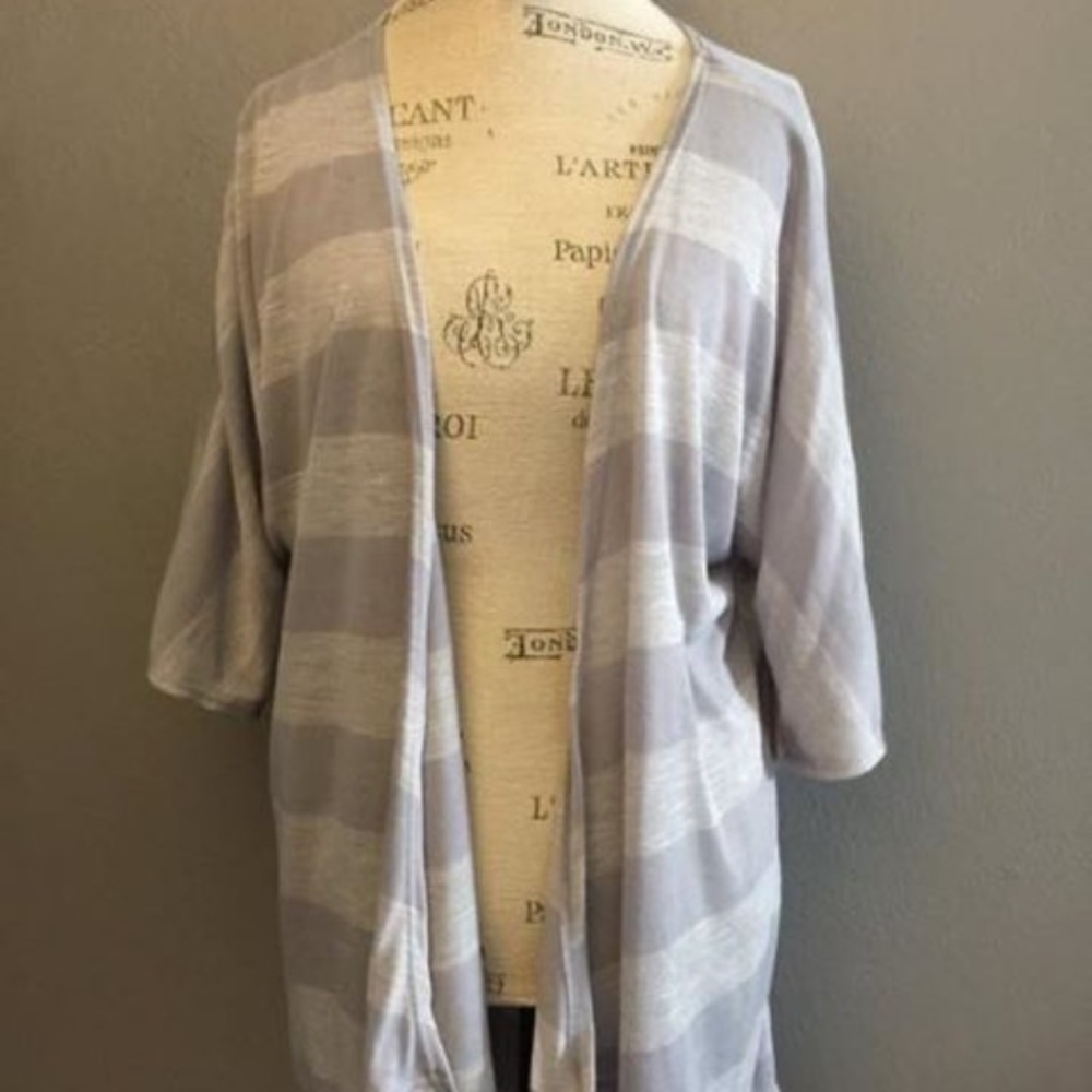 Small LuLaroe Lindsay