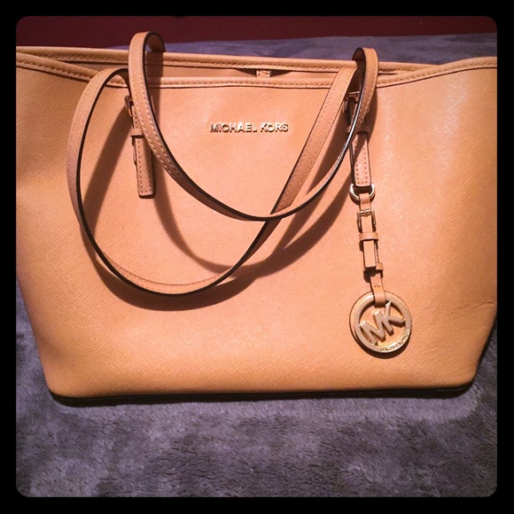 Michael Kors Handbags - Michael Kors purse!