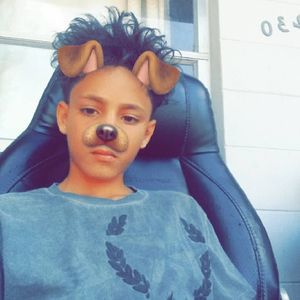 Meet your Posher, Luis alexander