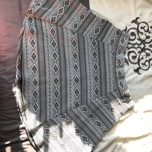 Black and White H&M skater skirt