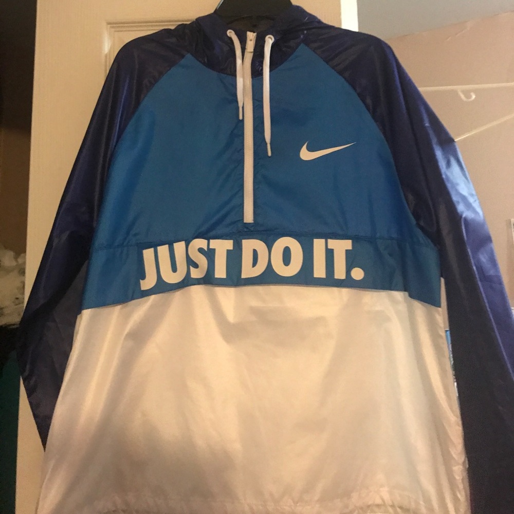 Wind breaker Nike jogger