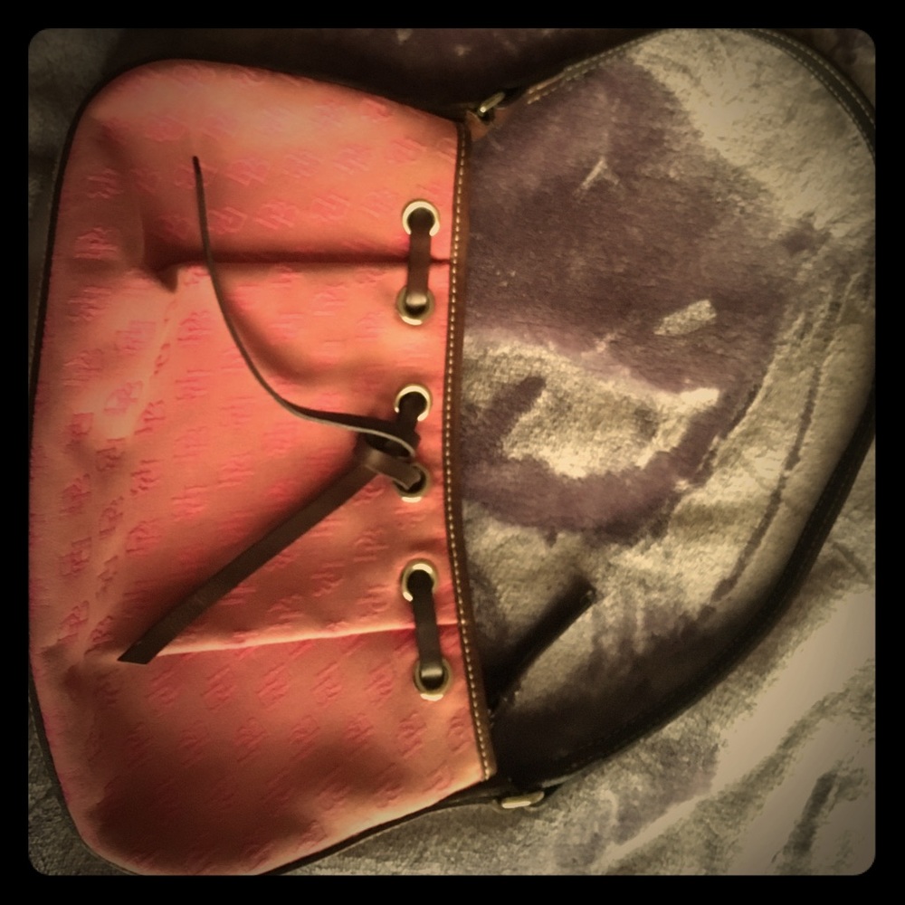 Dooney & Bourke Purse