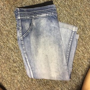 Maurice's Size 20 Capri's -Final Price-