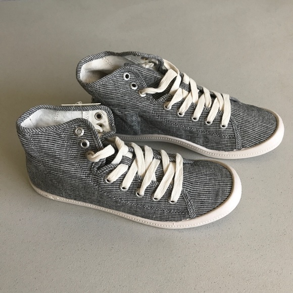 {Roxy} Rory Striped Canvas Mid Tops - Picture 3 of 7
