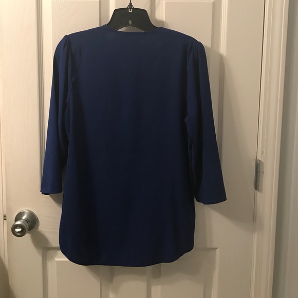 Express Top - Picture 4 of 4