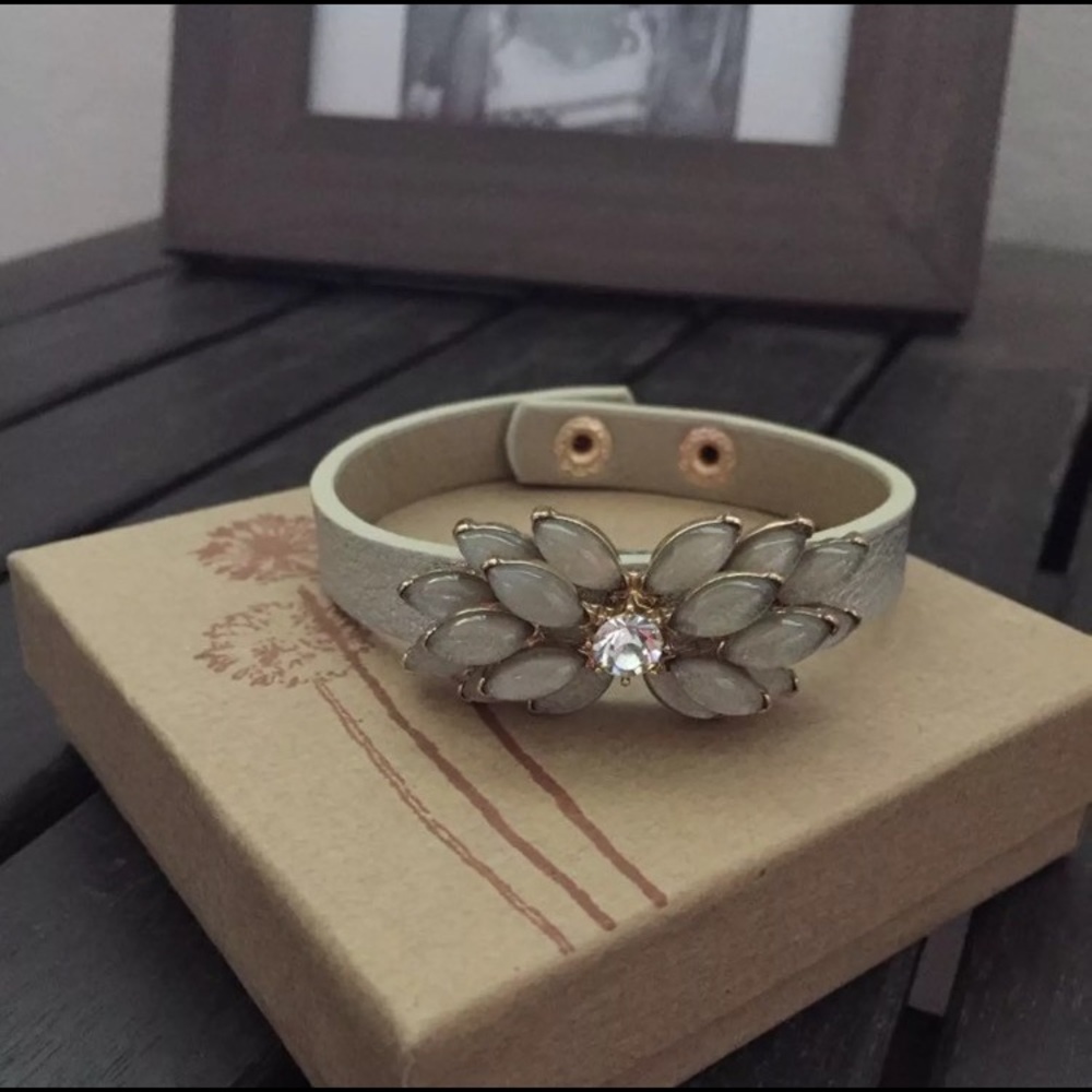 Natasha Couture flower bracelet