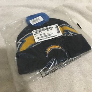 Charger beanie