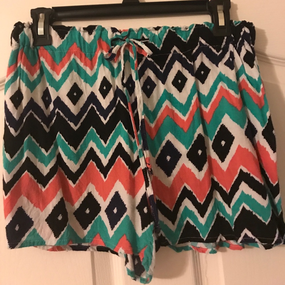 Chevron Drawstring Shorts!