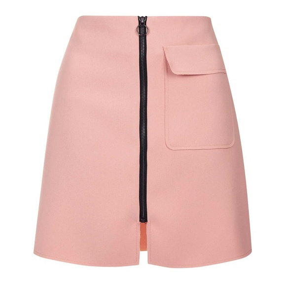 Topshop Dresses & Skirts - Topshop Crepe Patch Pocket Skirt