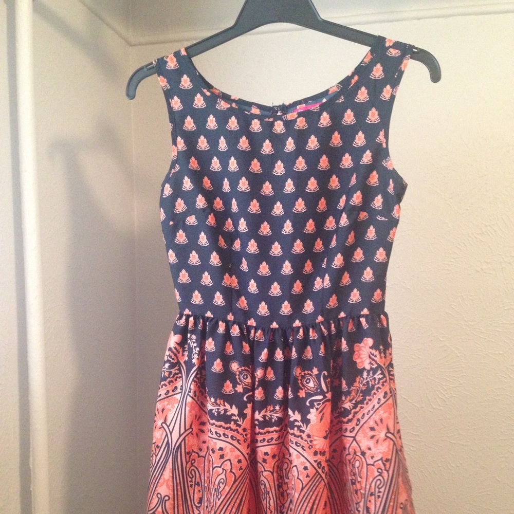 Cute Navy and coral dress