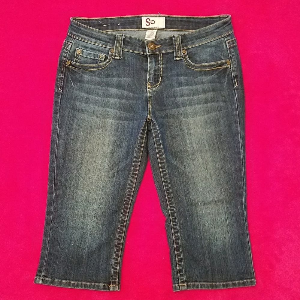 SO (Kohl's) Jean Capris 👖 Size 9