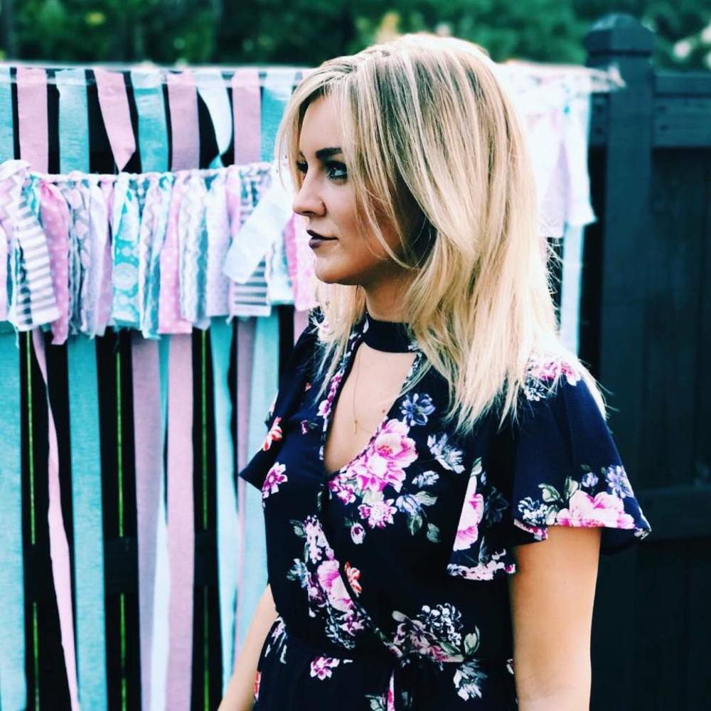 Meet your Posher, Ashlyn