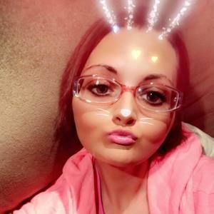 Meet your Posher, Stacy