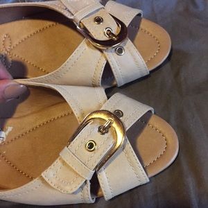 Peep toe ballet flats