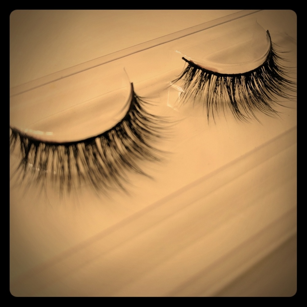 PUR Falsies