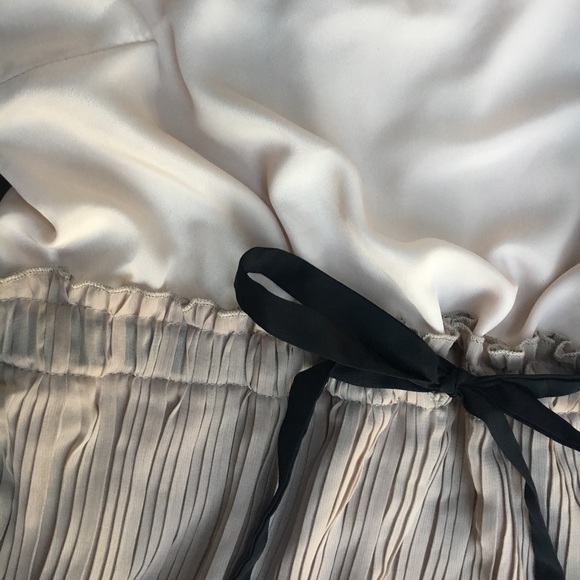 Ultra Pink Dress - Picture 4 of 6