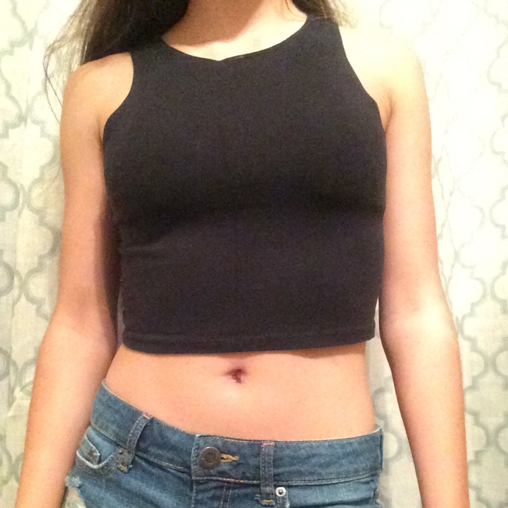 Black small Aeropostale crop top