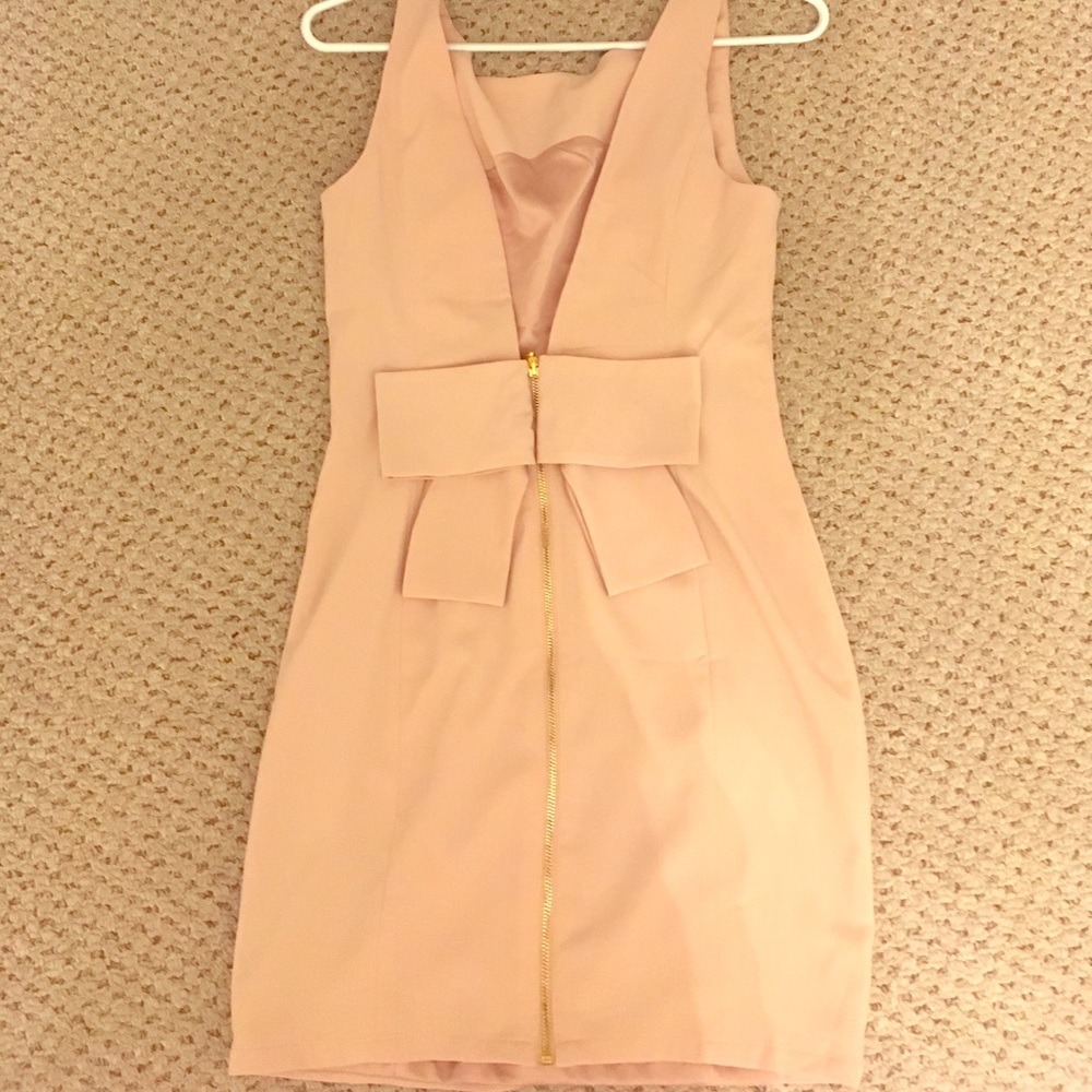 Forever 21 bow back dress