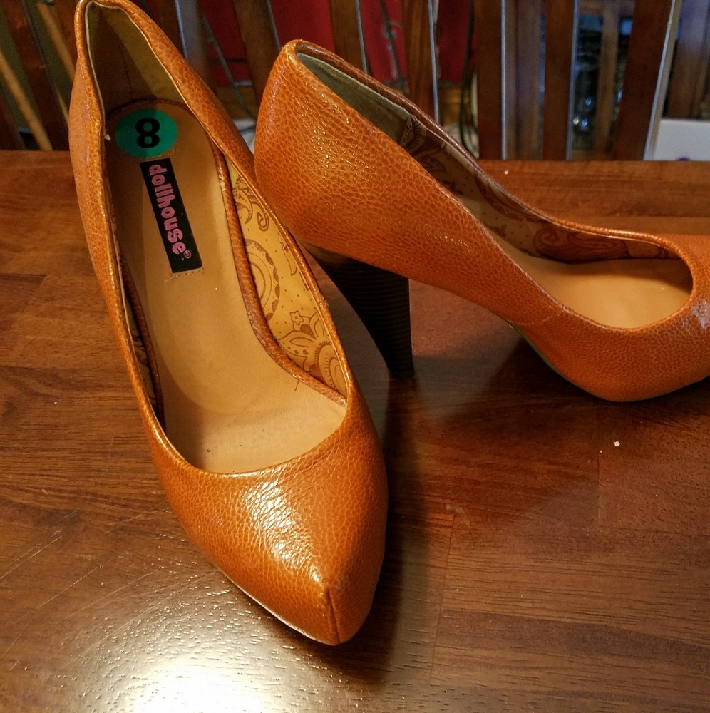 🍁Persimmon color hidden platform heels