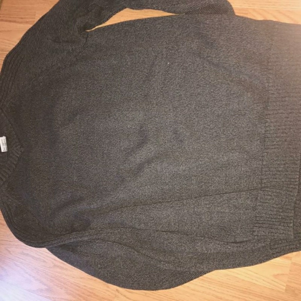 Thick and warm mens grey sweater