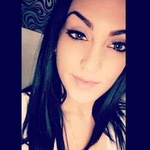 Meet your Posher, Jennie