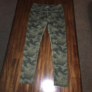 REFLEX CAMO YOGA PANT
