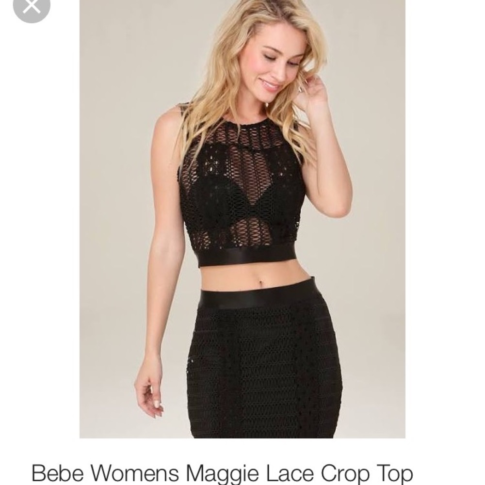 🖤BeBe lace crop top ⚫️🖤