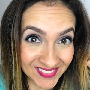 Meet your Posher, Luisa