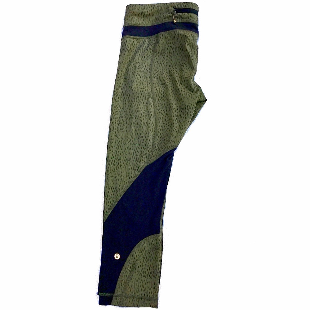Lululemon Inspire Crop II Fatigue Green w/Mesh